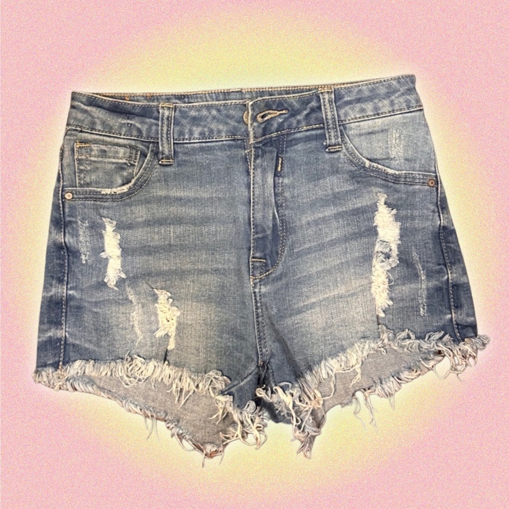 I&M jean shorts kylie